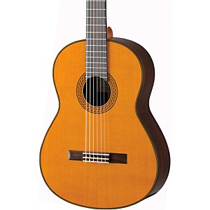 Yamaha CG192C Cedar Top Classical Guitar