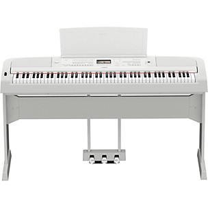 Yamaha DGX-670 Keyboard With Matching Stand & Pedal -