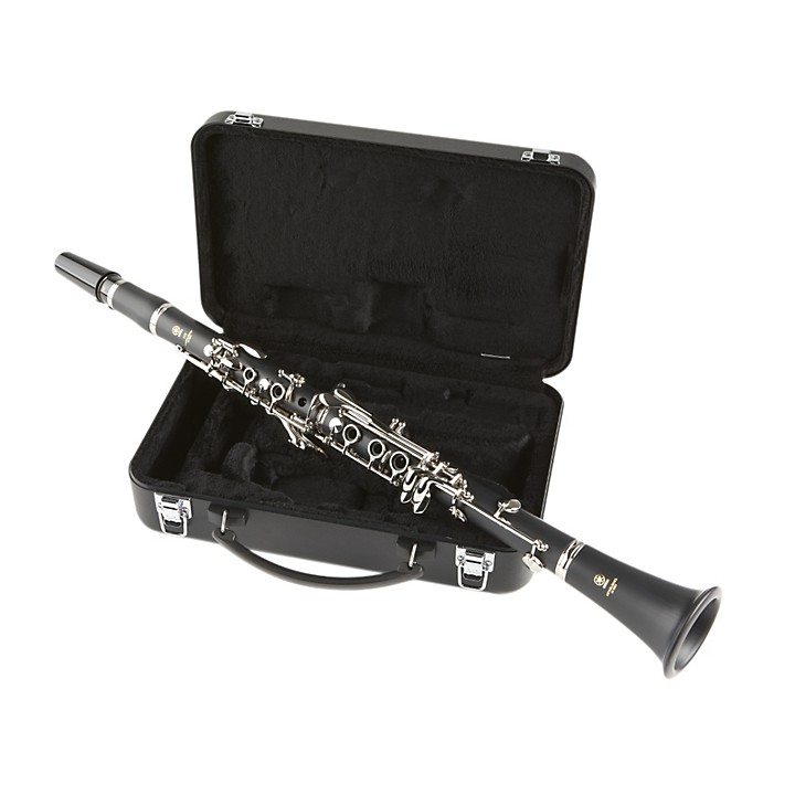 Yamaha student deals clarinet