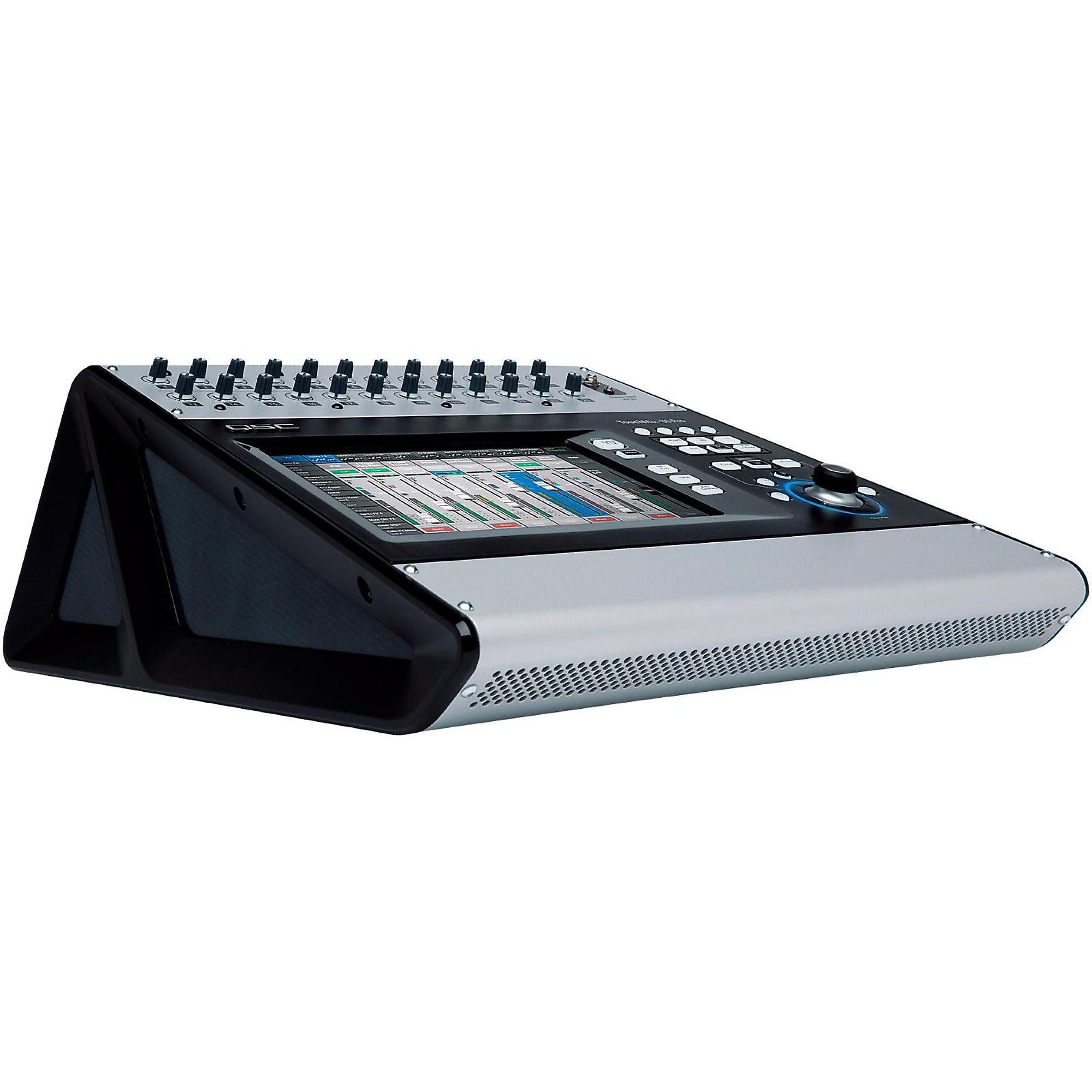 QSC TouchMix-30 Proは、32入力のデジタルミキサー QSC TouchMix-30 Pro 32-Channel Digital Mixer | Music & Arts