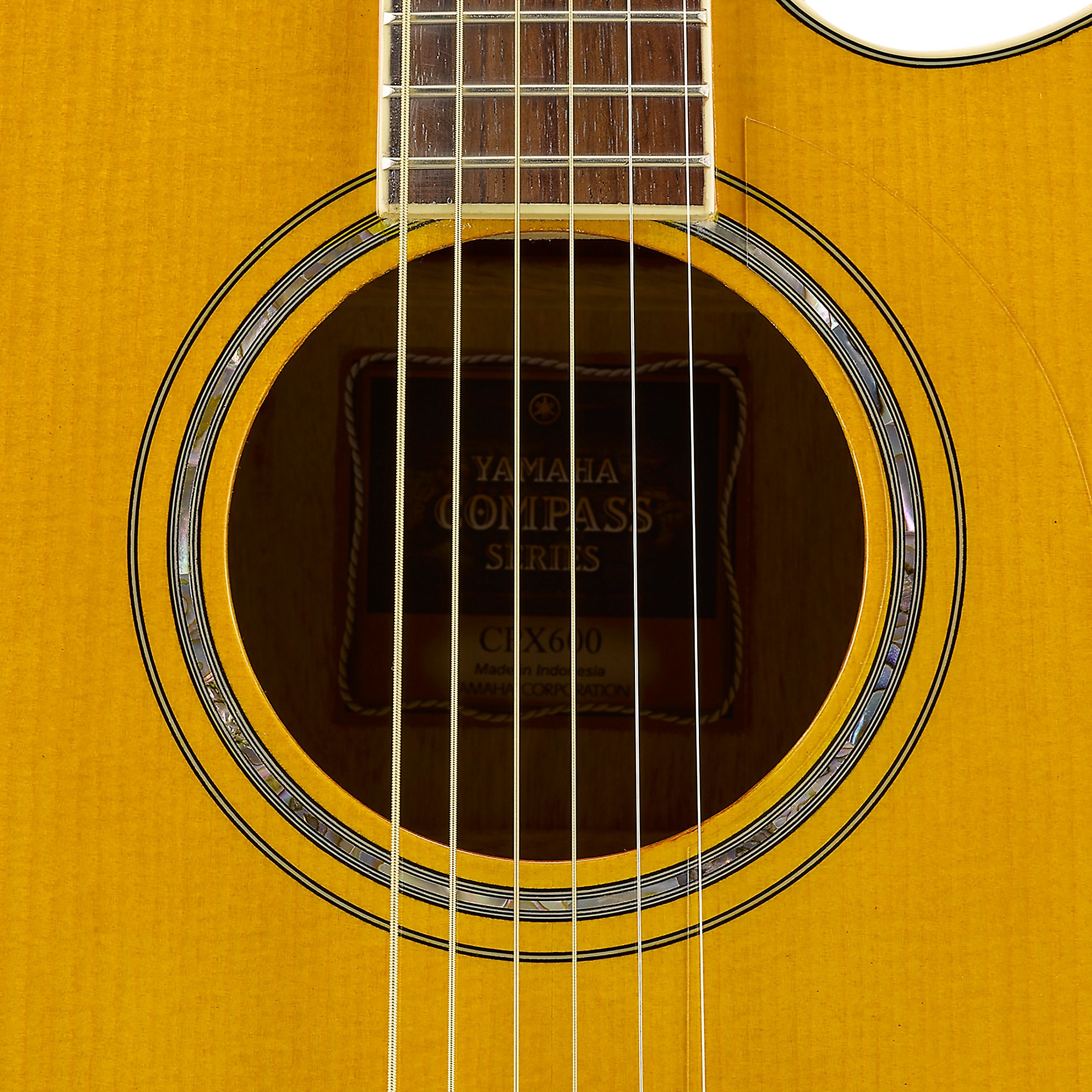 Yamaha CPX600 Medium Jumbo Acoustic-Electric Guitar | Music & Arts