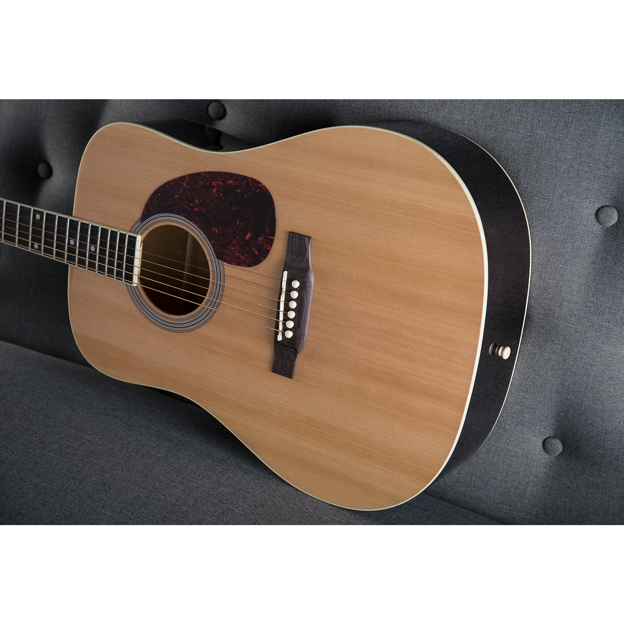 Rogue RA-110D Dreadnought Acoustic Guitar | Music & Arts