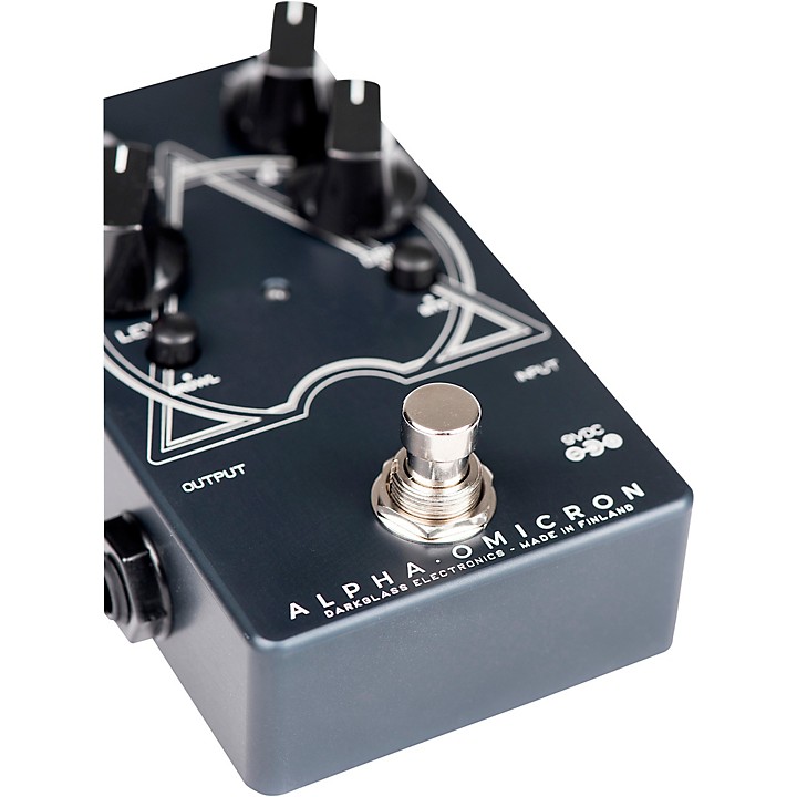 Darkglass Alpha Omicron Bass Distortion Effects Pedal | Music & Arts