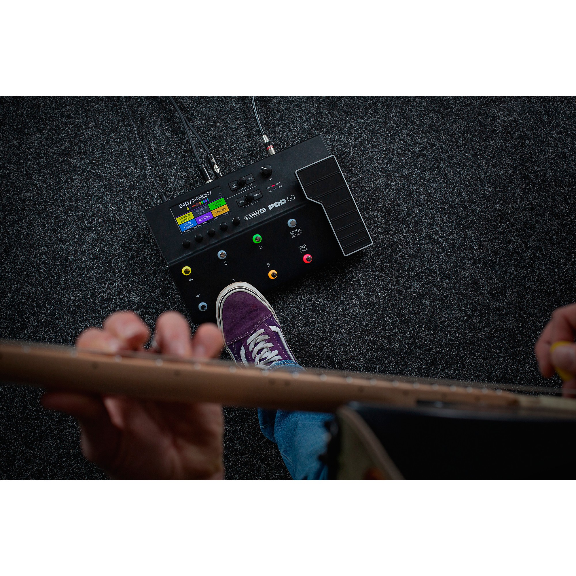 Line 6 POD Go Guitar Multi-Effects Processor | Music & Arts