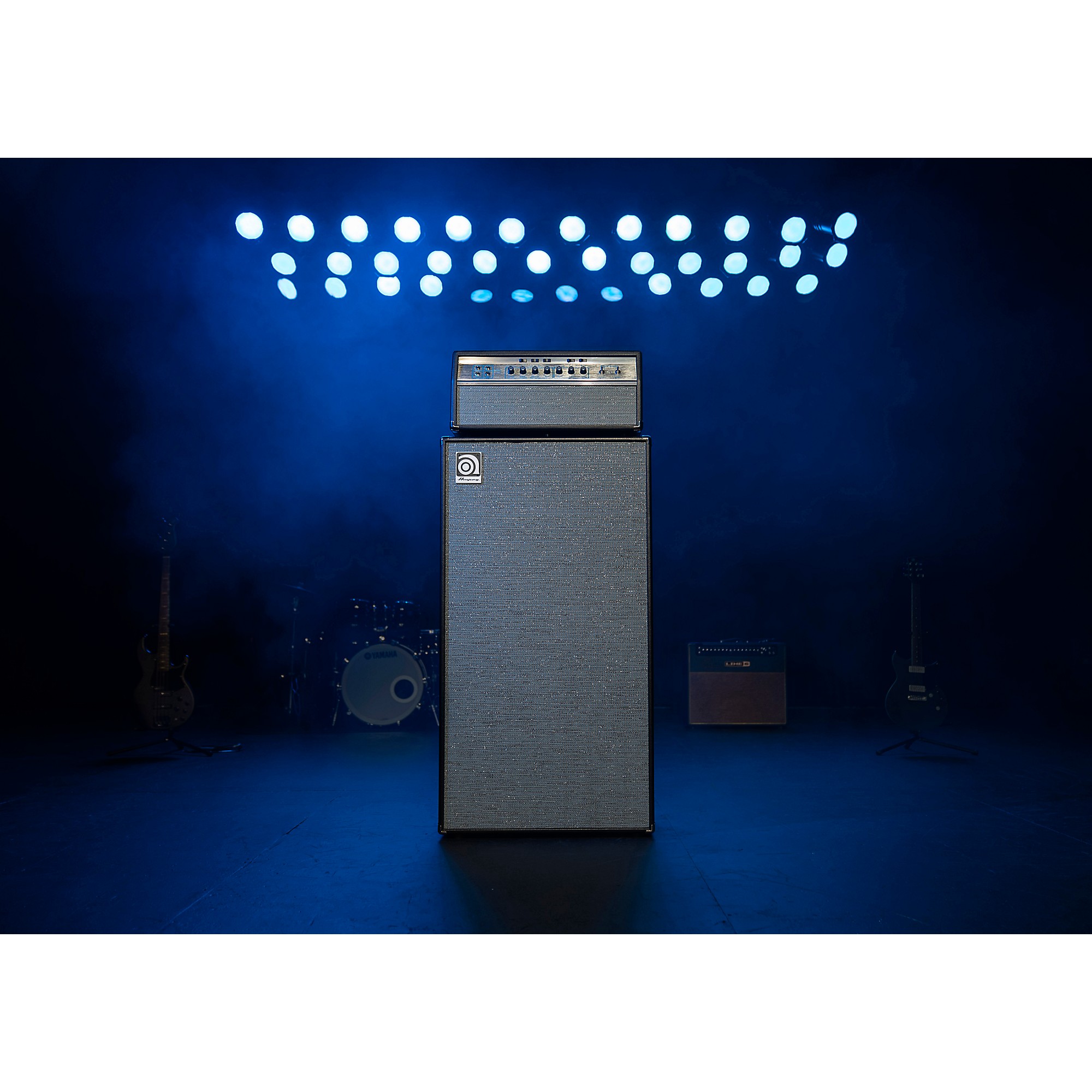 Ampeg Heritage SVT-810AV 800W 8x10 Bass Speaker Cabinet | Music & Arts