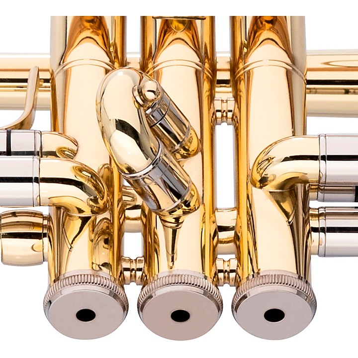 LEVANTE LV-TR4205 Intermediate B-flat Trumpet w/ 7C Mouthpiece, Cleaning  Wipes and Case
