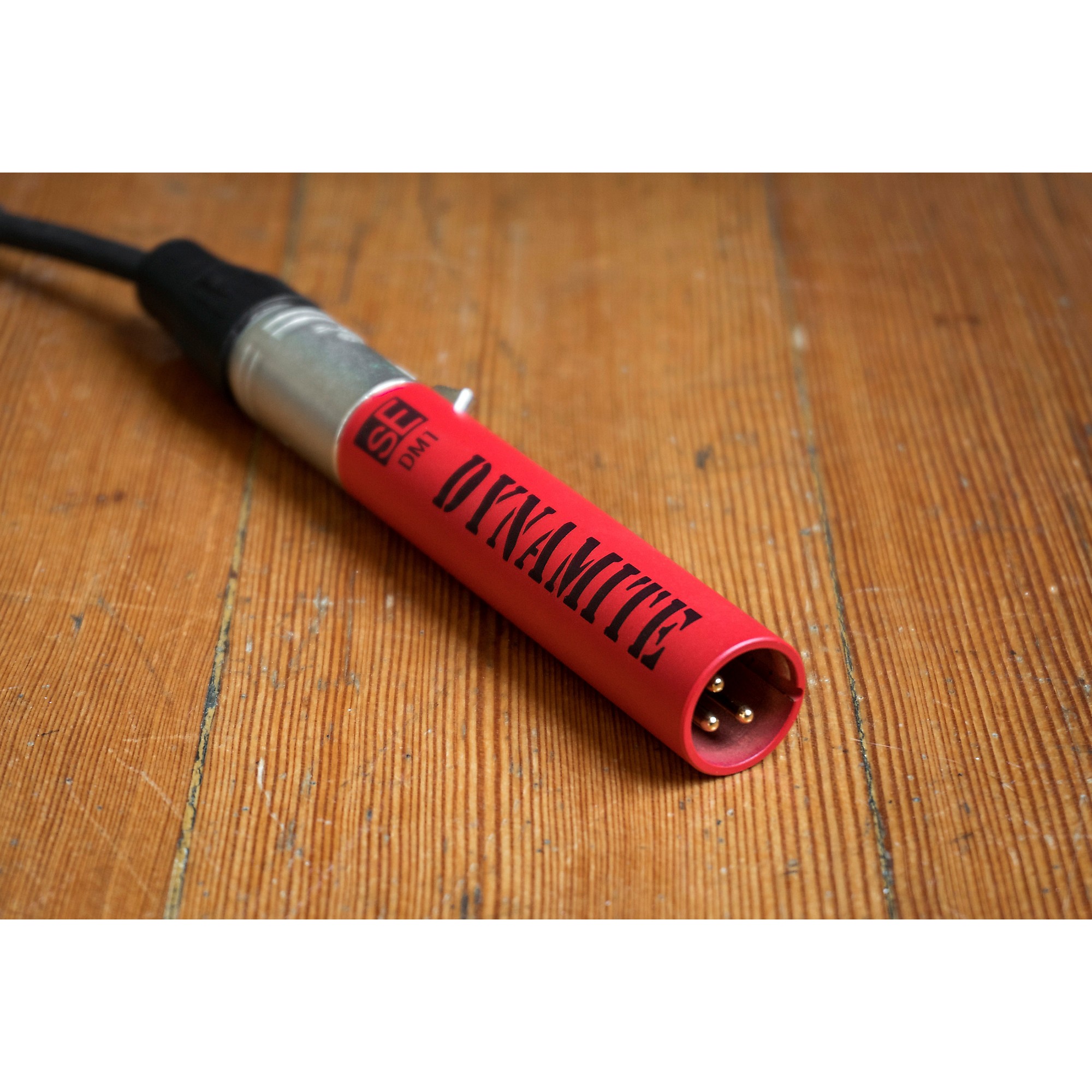 Shure SM7B with sE DM1 Dynamite Active Inline Preamp