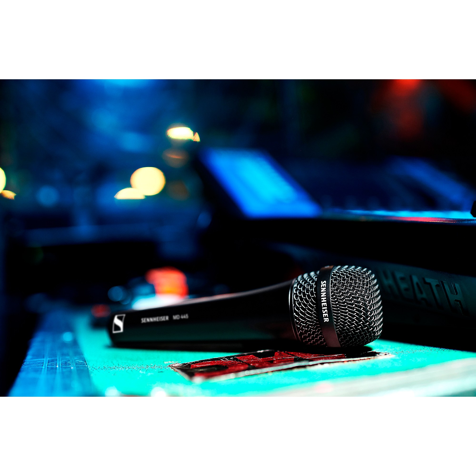 Sennheiser MD 445 Dynamic Vocal Microphone | Music & Arts