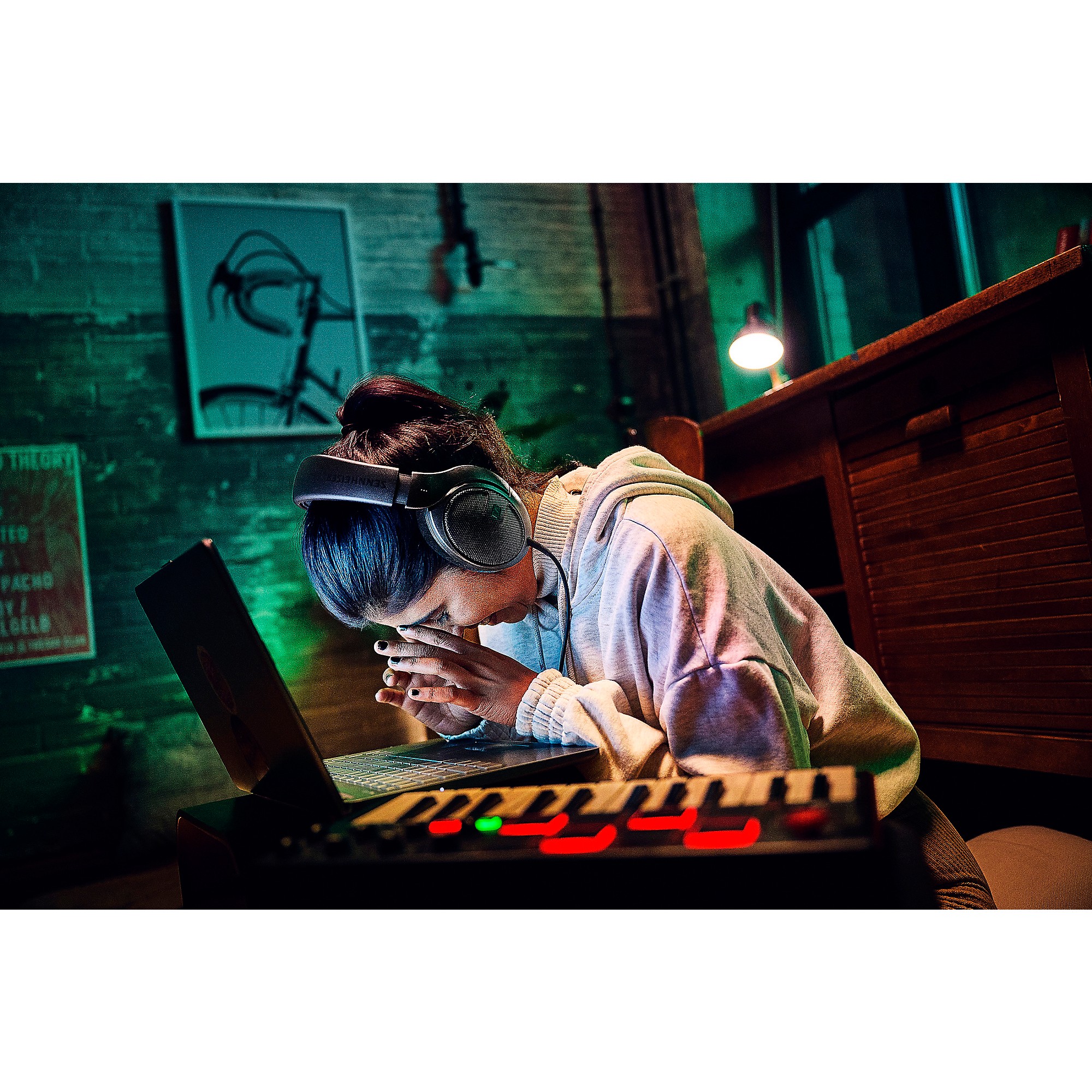 Sennheiser HD 400 PRO Studio Reference Headphones | Music & Arts