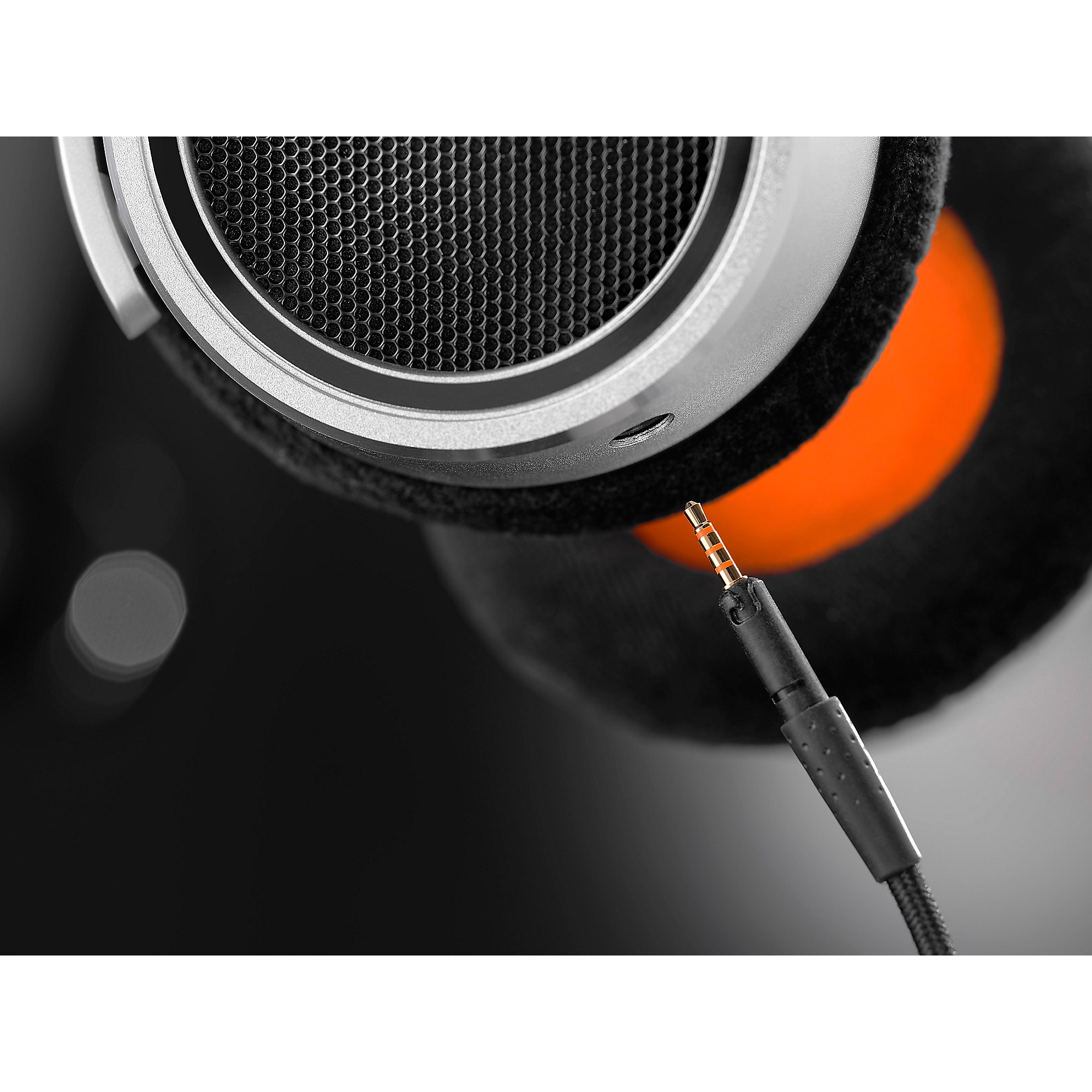 Neumann NDH 30 Open-Back Dynamic Studio Headphones | Music & Arts