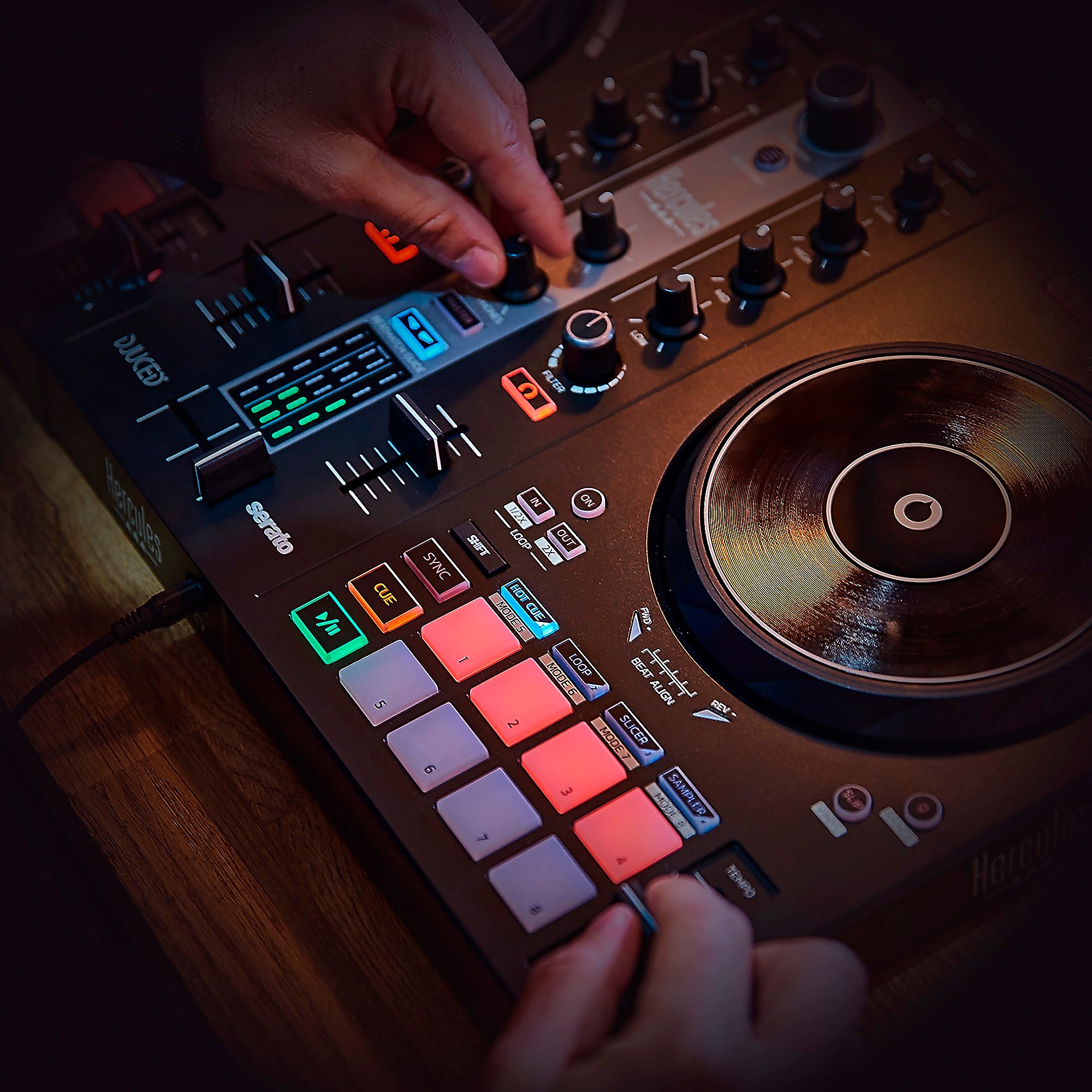 DJ機材 Hercules DJControl Impulse 300 MK2 Hercules DJ DJControl Inpulse 300 MK2 | Music & Arts