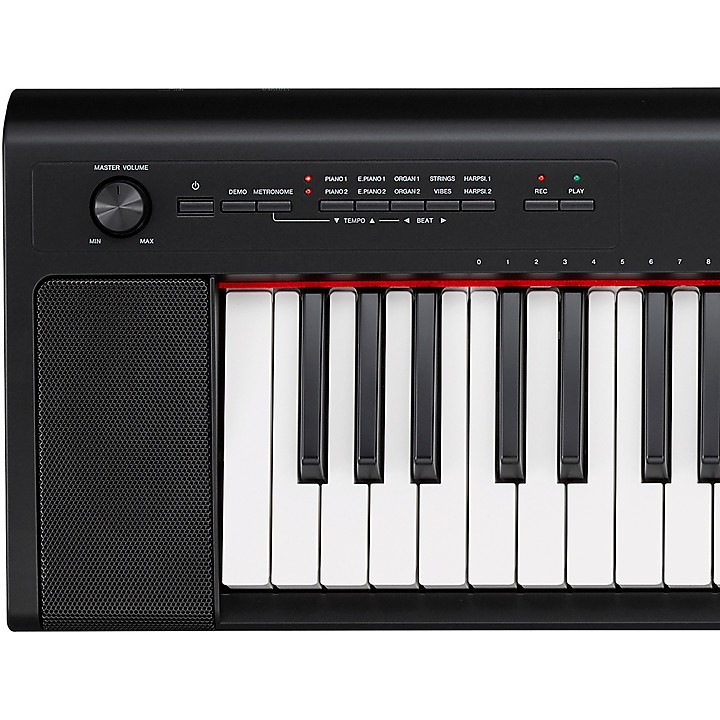 Yamaha Piaggero NP-32 76-Key Portable Keyboard With Power Adapter