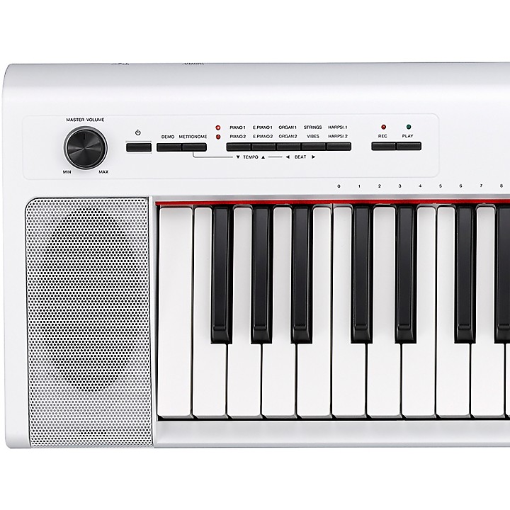 Yamaha Piano Blanc Portable + Pupitre NP32