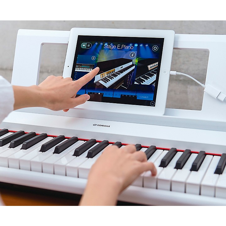 Yamaha Piaggero NP-32 76-Key Portable Keyboard With Power Adapter