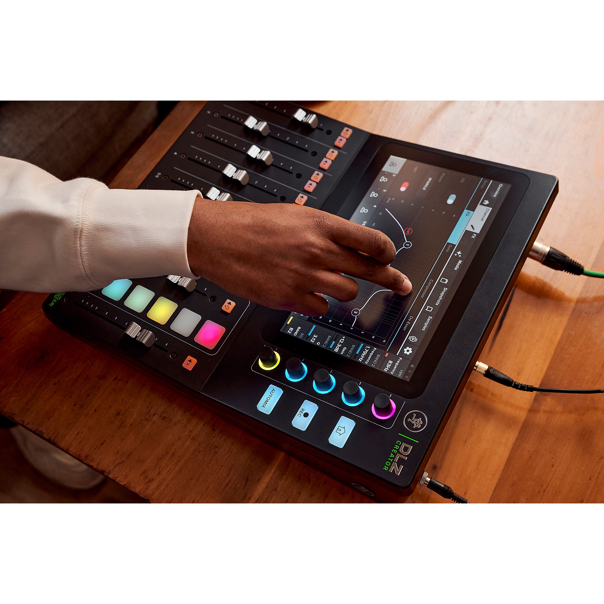 Mackie DLZ Creator Adaptive Digital Mixer for Podcasting and