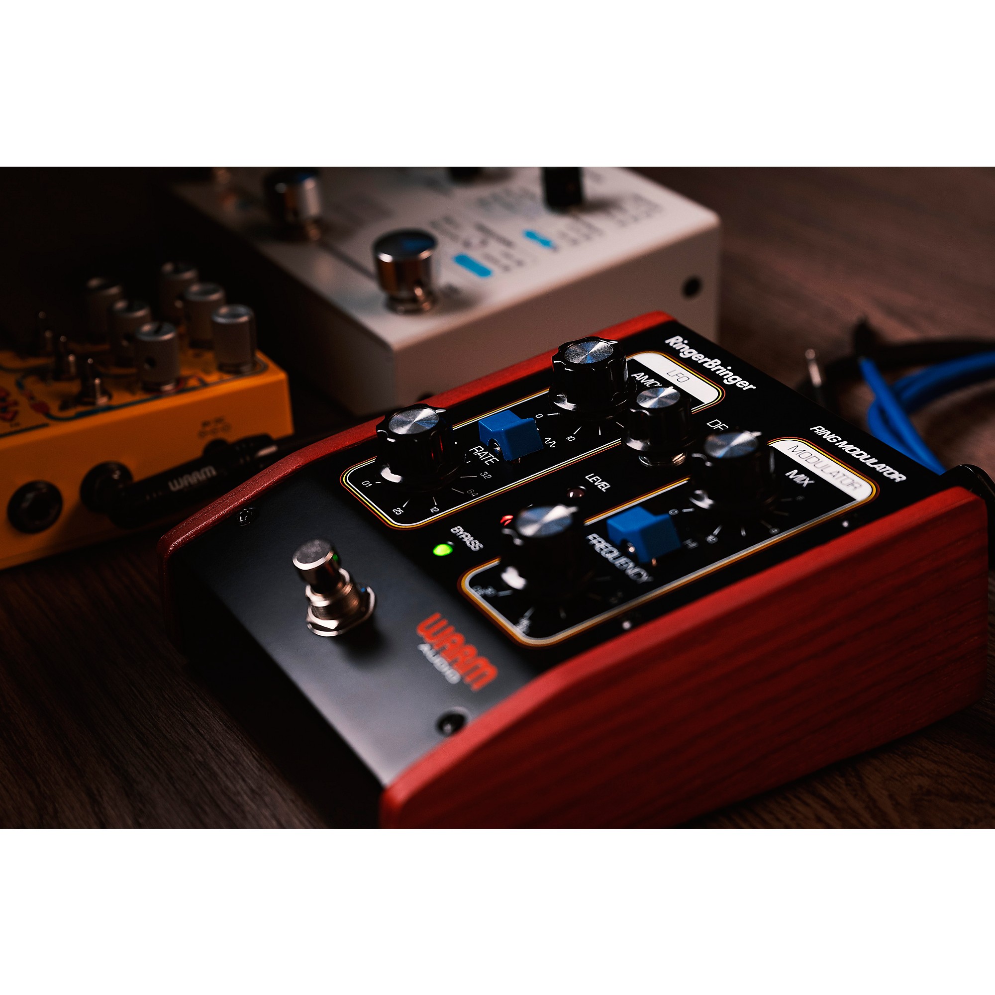 Warm Audio RingerBringer Ring Modulator Effects Pedal