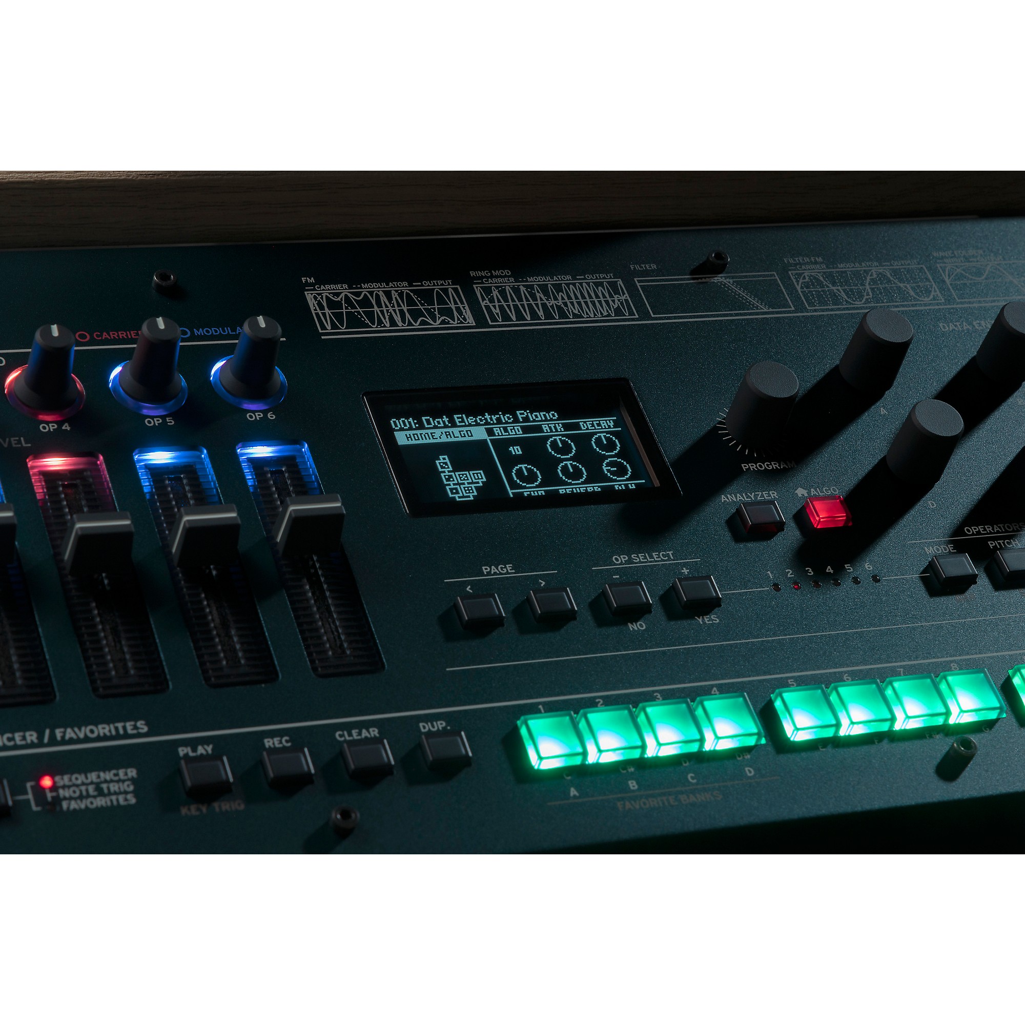 KORG opsix FM Desktop Desktop/4U Rack | Music & Arts