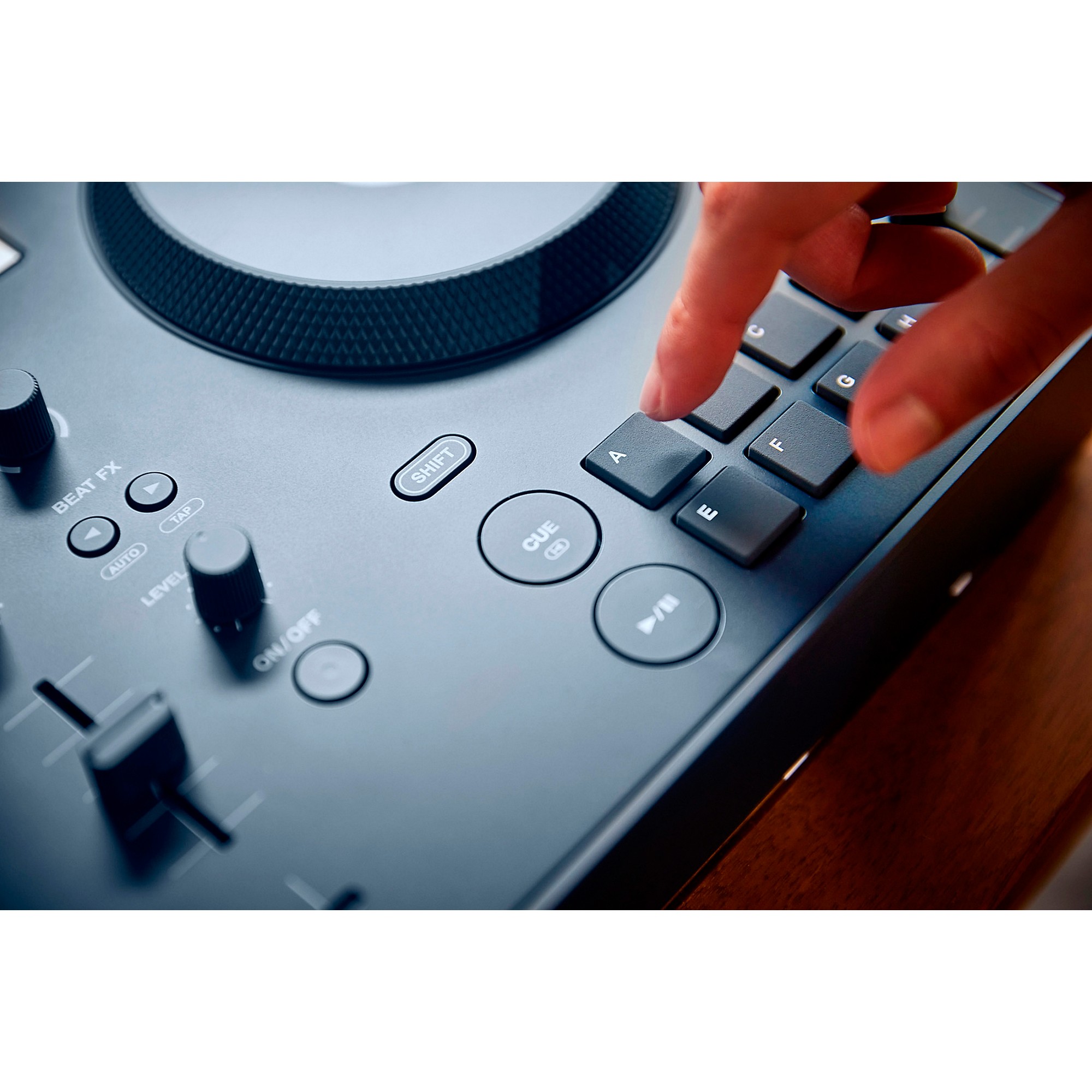 AlphaTheta OMNIS-DUO Wireless Portable All-in-One DJ System