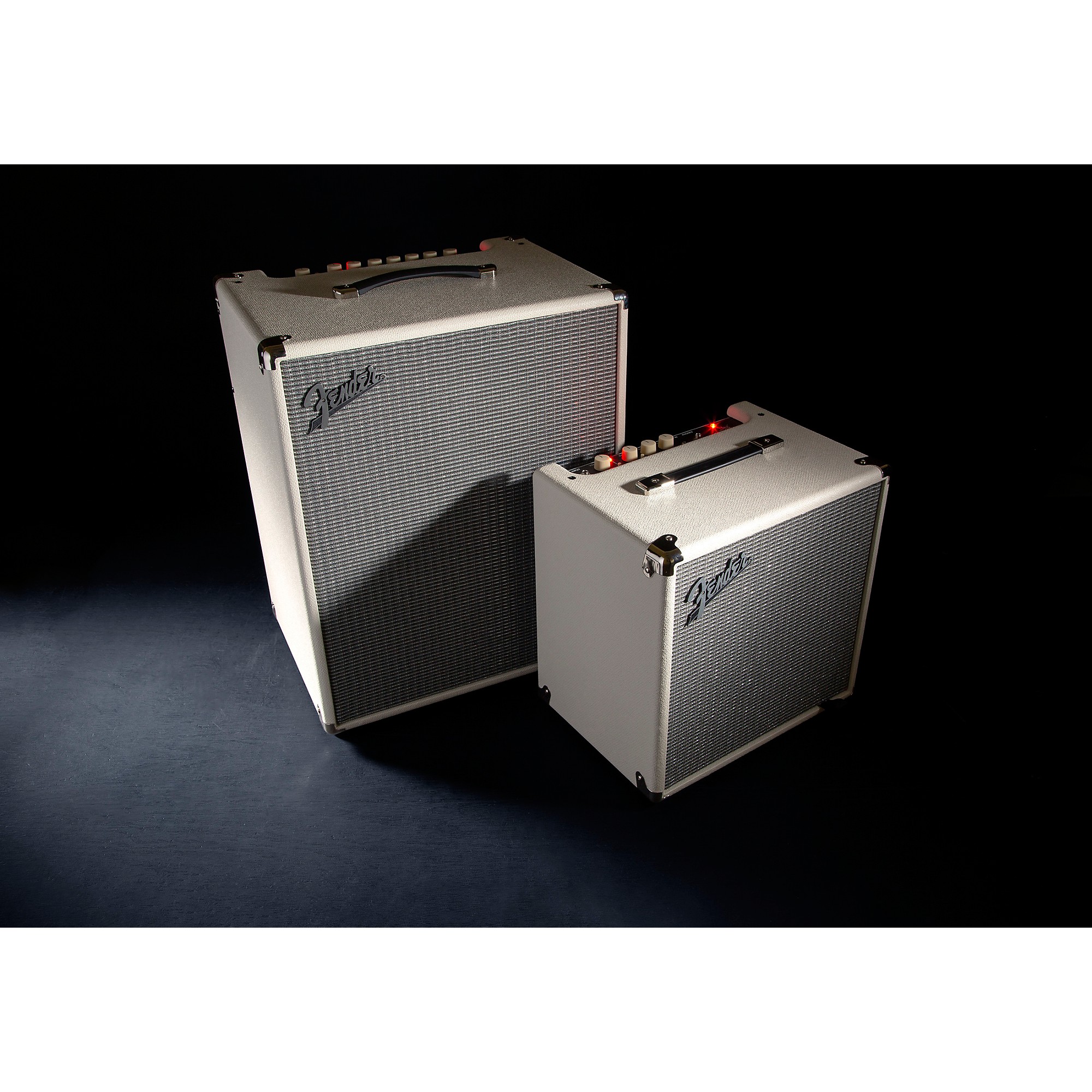 Fender フェンダー RUMBLE 25 V3 100V JPN DS Fender Rumble 25 V3 25-Watt 1x8