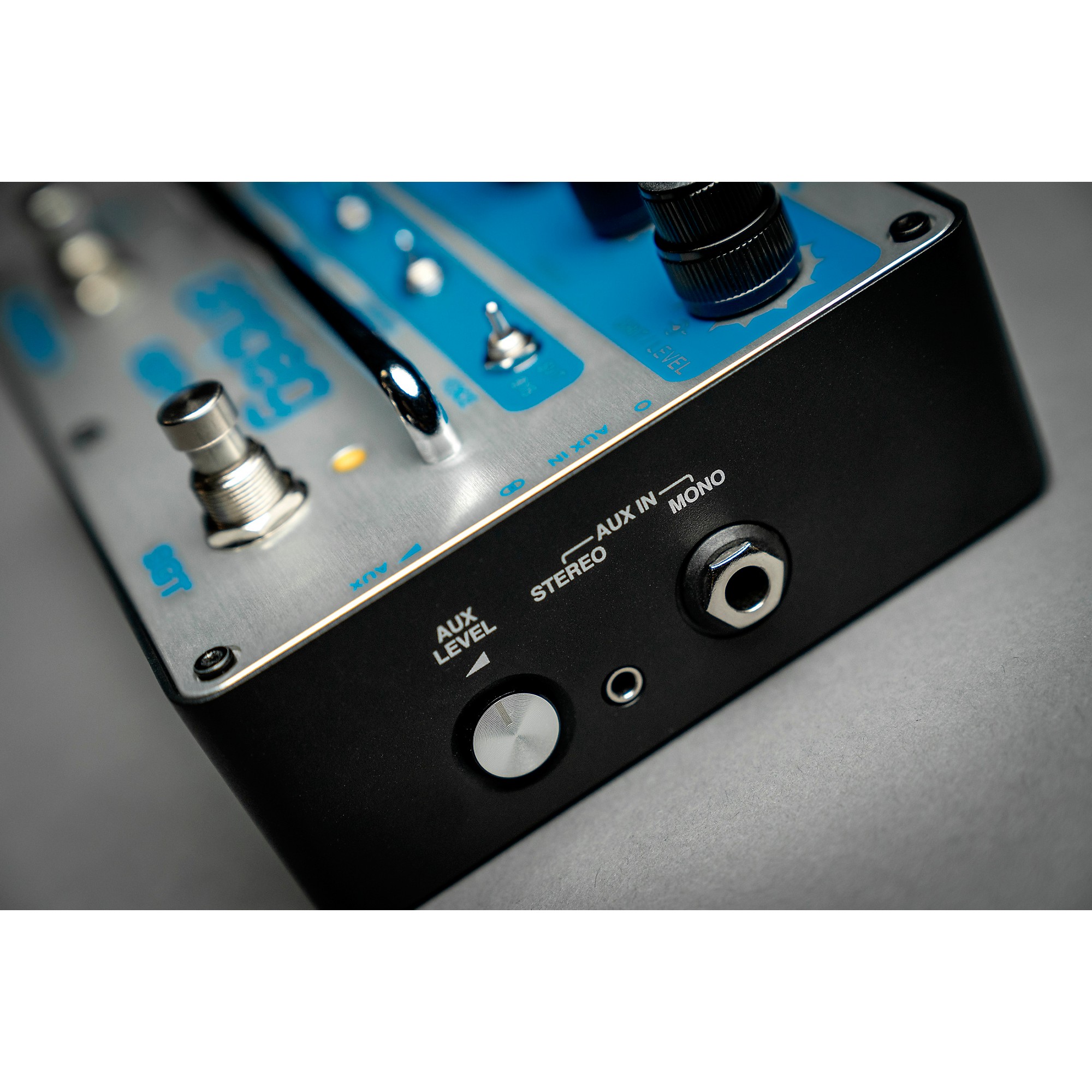 Ampeg SGT-DI Blue Line Anniversary Edition All-in-One Bass