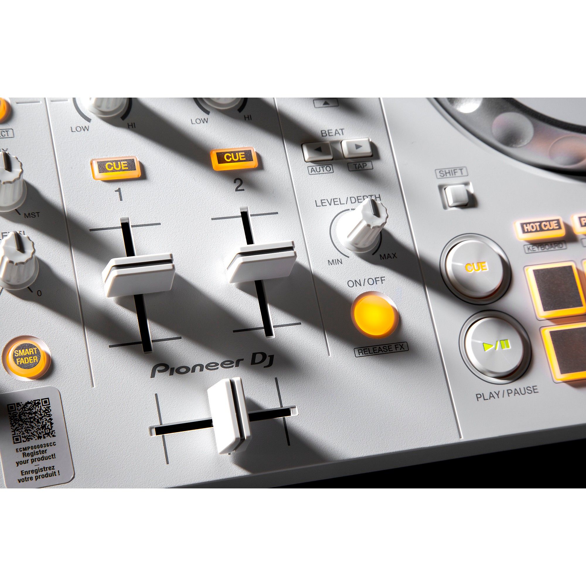 Pioneer DJ DDJ-FLX4-W 2-Channel DJ Controller for rekordbox